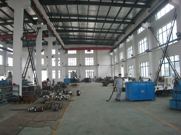机加工车间01.jpg